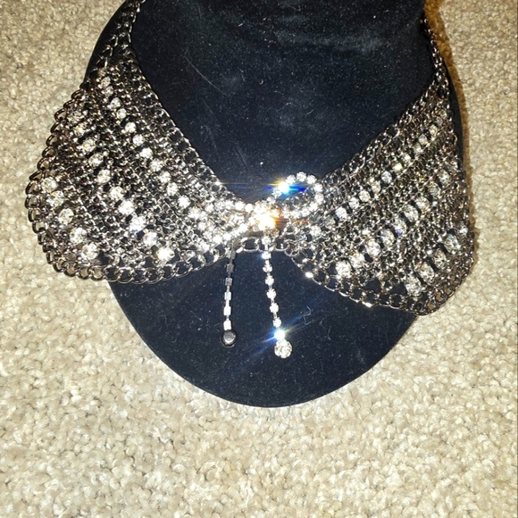 Diamond collar necklace. Fashion Jewelry. - Picture 1 of 2